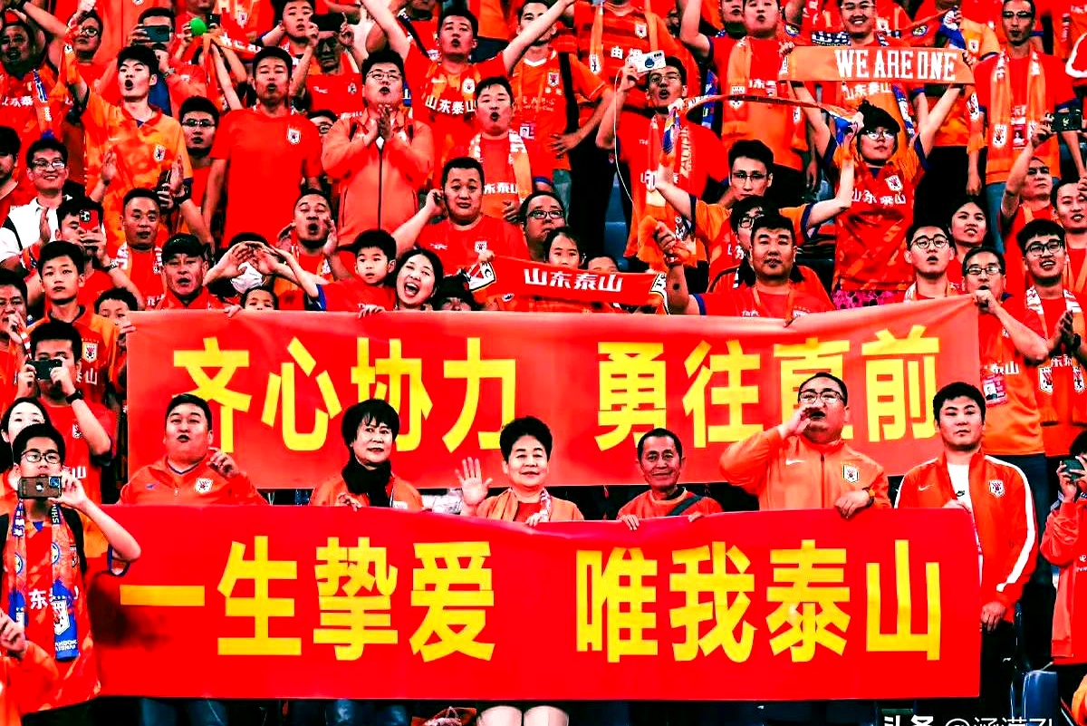 凯塞特球员奥马尔因红牌停赛数场